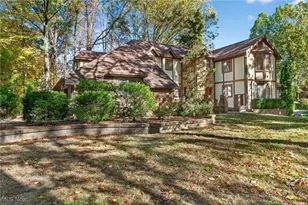 1585 Kent St, Kent, OH 44240 - Photo 3