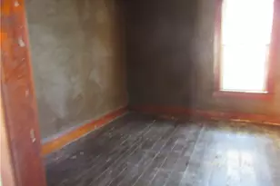 160 Erie St, Elyria, OH 44035 - Photo 11