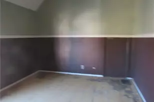 160 Erie St, Elyria, OH 44035 - Photo 13