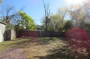 160 Erie St, Elyria, OH 44035 - Photo 3