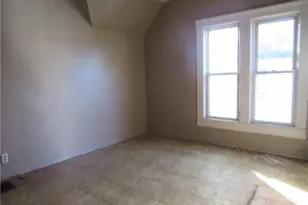 160 Erie St, Elyria, OH 44035 - Photo 17