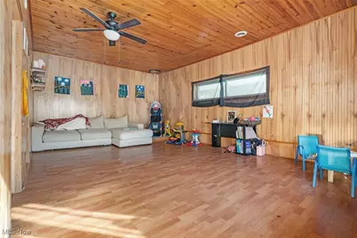 1046 W Ohio Avenue, Sebring, OH 44672 - Photo 17