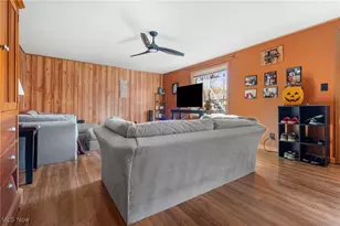 1046 W Ohio Ave, Sebring, OH 44672 - Photo 7