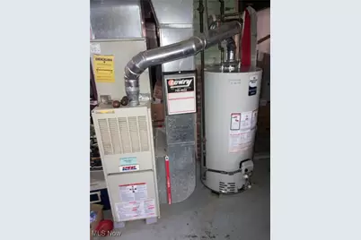 2354 21st Street SW, Akron, OH 44314 - Photo 9