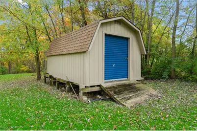 365 Lyons Avenue, East Palestine, OH 44413 - Photo 23