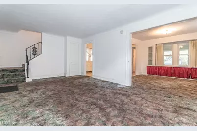 934 E 223rd Street, Euclid, OH 44123 - Photo 3