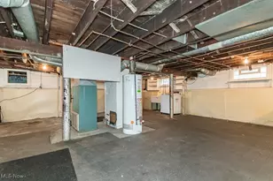 934 E 223rd St, Euclid, OH 44123 - Photo 27