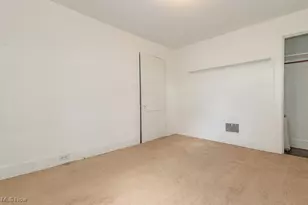 934 E 223rd St, Euclid, OH 44123 - Photo 23