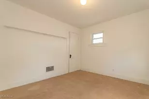 934 E 223rd St, Euclid, OH 44123 - Photo 21