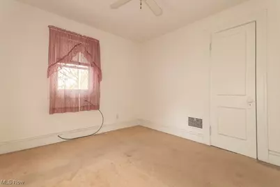 934 E 223rd Street, Euclid, OH 44123 - Photo 25