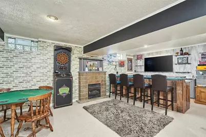 1422 Slagle Drive, Akron, OH 44312 - Photo 13