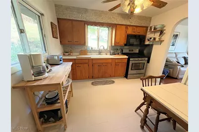 154 Alta Street, Weirton, WV 26062 - Photo 7