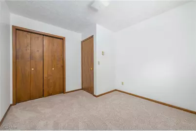 5614 S Nantucket Drive, Lorain, OH 44053 - Photo 29