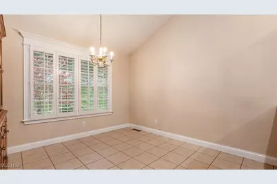 3490 Regans Way, Zanesville, OH 43701 - Photo 11