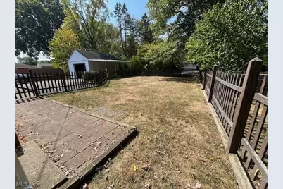 3320 Hudson Drive, Cuyahoga Falls, OH 44221 - Photo 33