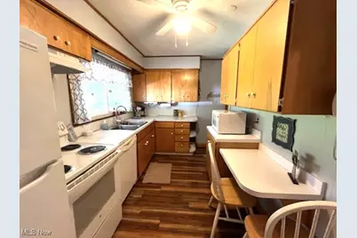 3320 Hudson Drive, Cuyahoga Falls, OH 44221 - Photo 11