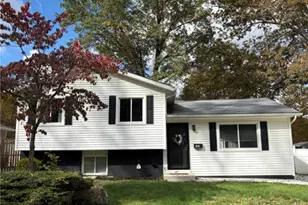 1054 Karen Dr, Akron, OH 44313 - Photo 1