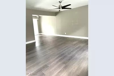 1054 Karen Drive, Akron, OH 44313 - Photo 7