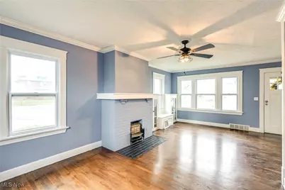 15400 Hilliard Road, Oakwood, OH 44107 - Photo 5