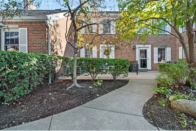 2310 Riverfront Parkway, Cuyahoga Falls, OH 44221 - Photo 1