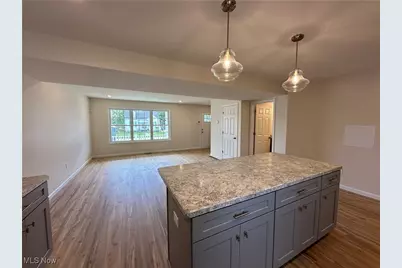 412 Whipple Avenue, Campbell, OH 44405 - Photo 9