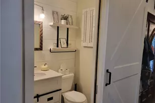 608 Kerr Ave, Cadiz, OH 43907 - Photo 17