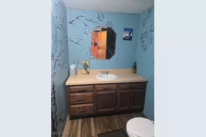 300 South State Street, Wellington, OH 44090 - Photo 9