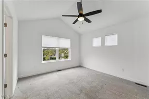 2244 E 100 Th St, Loveland, OH 44106 - Photo 27