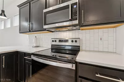 2244 E 100 Th Street, Loveland, OH 44106 - Photo 11