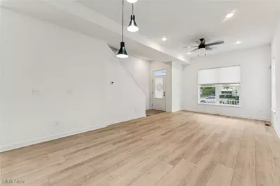 2244 E 100 Th Street, Loveland, OH 44106 - Photo 5