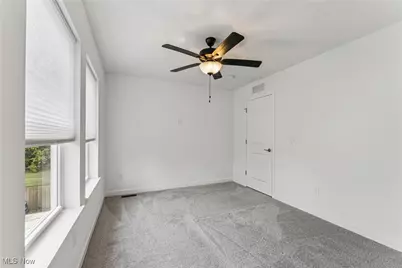 2244 E 100 Th Street, Loveland, OH 44106 - Photo 19