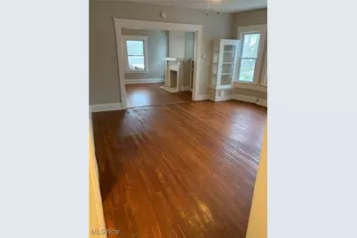 1676 Glenmont Road, Cleveland Heights, OH 44118 - Photo 15