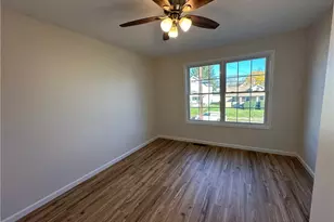 42 E Wilson St, Struthers, OH 44471 - Photo 19