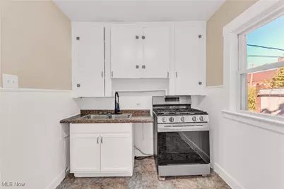 3865 W 16th Street #DN, Loveland, OH 44109 - Photo 11