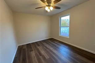 210 Granada Ave, Youngstown, OH 44504 - Photo 13