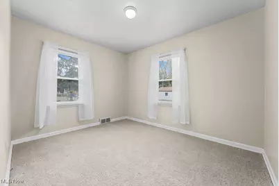 2705 Shunk Avenue, Alliance, OH 44601 - Photo 13