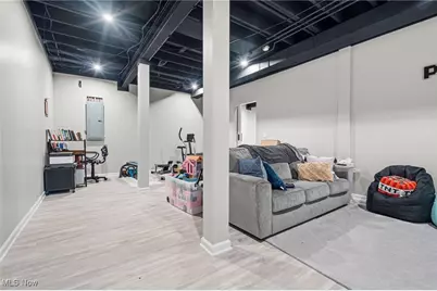 3917 Cayugas Drive, Akron, OH 44319 - Photo 29