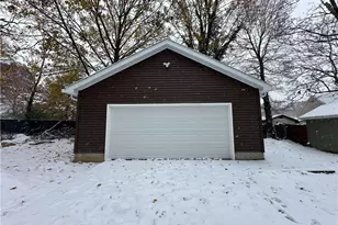 753 Mineral Springs Ave, Youngstown, OH 44511 - Photo 5