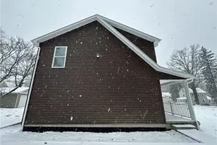 753 Mineral Springs Ave, Youngstown, OH 44511 - Photo 3