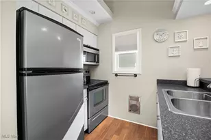 6504 N Harris Harbor Dr, Oak Harbor, OH 43449 - Photo 11