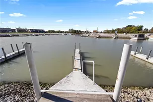 6504 N Harris Harbor Dr, Oak Harbor, OH 43449 - Photo 23