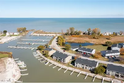 6504 N Harris Harbor Drive, Oak Harbor, OH 43449 - Photo 37