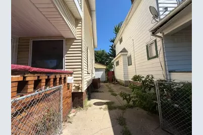 475 E 118th Street, Loveland, OH 44108 - Photo 3