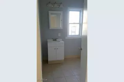 3279 W 50th Street, Loveland, OH 44102 - Photo 7