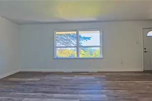 1178 Oliver St, East Liverpool, OH 43920 - Photo 5