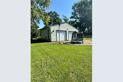 212 Lennox Avenue NW, Massillon, OH 44646 - Photo 17