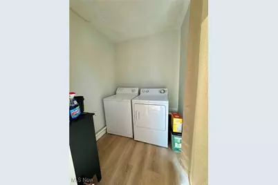 212 Lennox Avenue NW, Massillon, OH 44646 - Photo 11