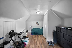 910 Bye St, Akron, OH 44320 - Photo 19