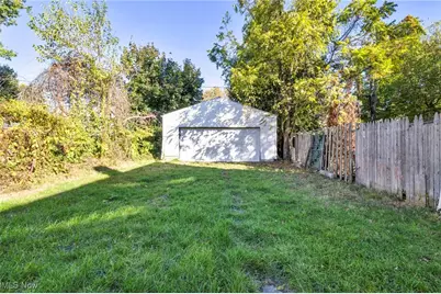 7408 Wentworth Avenue, Loveland, OH 44102 - Photo 27