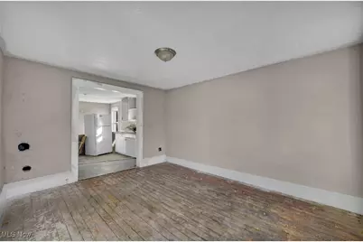 7408 Wentworth Avenue, Loveland, OH 44102 - Photo 15